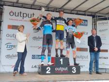 Winnaar Omloop van Schijndel kan zijn geluk niet op: ‘Supergaaf om zo vroeg al een overwinning te boeken’