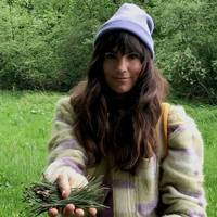 Zelf deo maken? De ingrediënten vind je gewoon in het bos