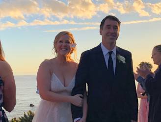 Comédienne Amy Schumer deelt liefdevolle huwelijksvideo: "Ik kon geen seconde langer wachten om je vrouw te zijn"