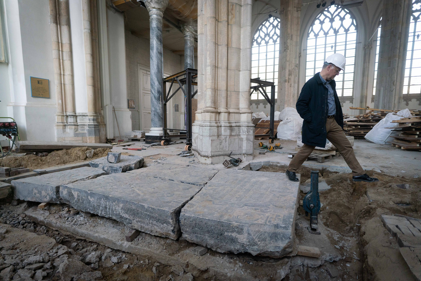 Eusebiuskerk zet zich schrap voor de drilboren ‘Het lijkt wel oorlog