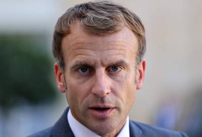 L'homme qui a jeté un œuf sur Macron hospitalisé en établissement psychiatrique