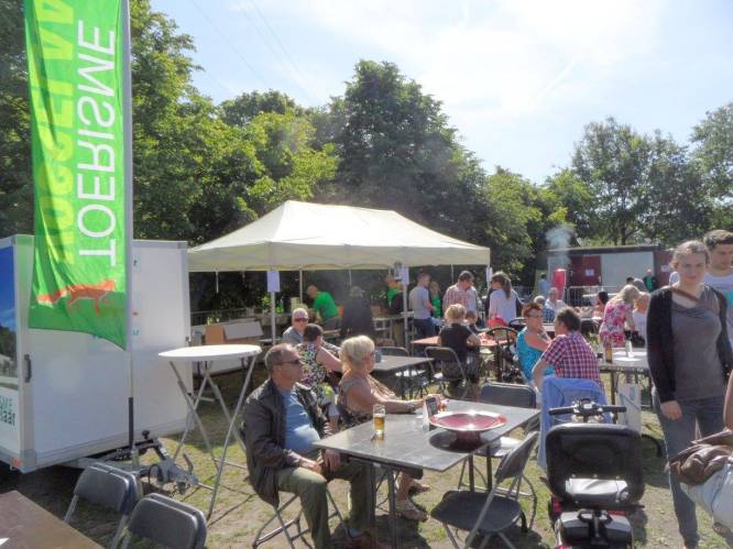 Jaarlijkse lentebraderij strijkt weer neer in Vosselaarse straten