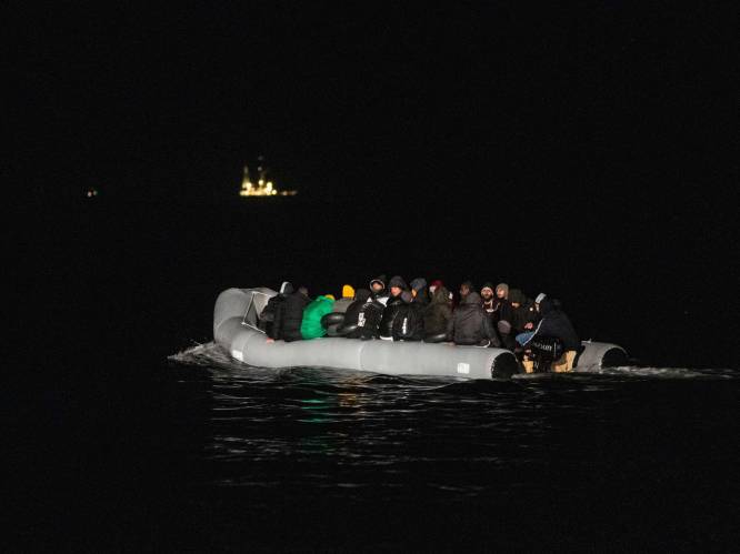 Tunesische kustwacht onderschept 423 migranten op zee