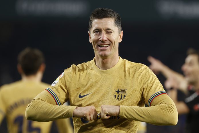 Grâce, notamment à un but de Lewandowski, le Barça prend provisoirement huit points d'avance sur le Real.