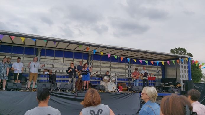 Het personeel van VITO heeft de zomervakantie ingezet met een eigen festivalletje.