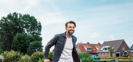 Mark Tuitert leeft stoïcijns: 'Ik kan wel gaan zuipen en lachen met een vriend, maar dan kom je niet tot de kern’