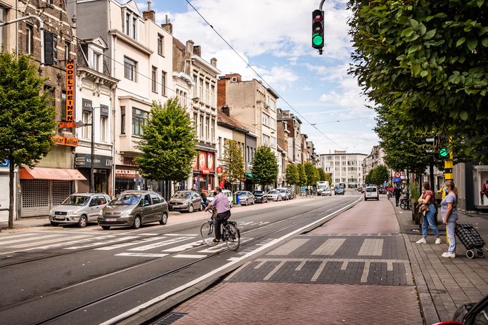De plannen voor de Turnhoutsebaan verdelen het stadsbestuur. Een advies van het college is voor zeker twee weken verdaagd.