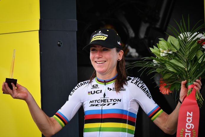 Annemiek Van Vleuten won La Course twee keer tijdens de Tour voor mannen, vorig jaar was Lizzie Deignan de beste.