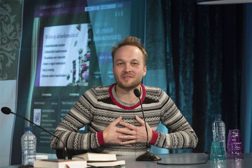 Roman Magnus van Arjen Lubach wordt hoorspel Foto