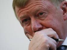 Belangrijke Poetin-vertrouweling Tsjoebajs stopt ermee en verlaat Rusland