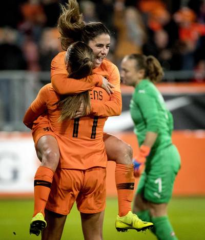 ‘We moeten dit gecontroleerd uitspelen’