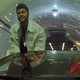 The Weeknd komt met nieuwe videoclip voor 'Reminder' op de proppen (filmpje)