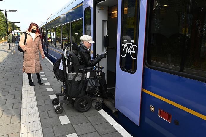 Jeannette Schröter kan niet mee met treinen van Arriva.