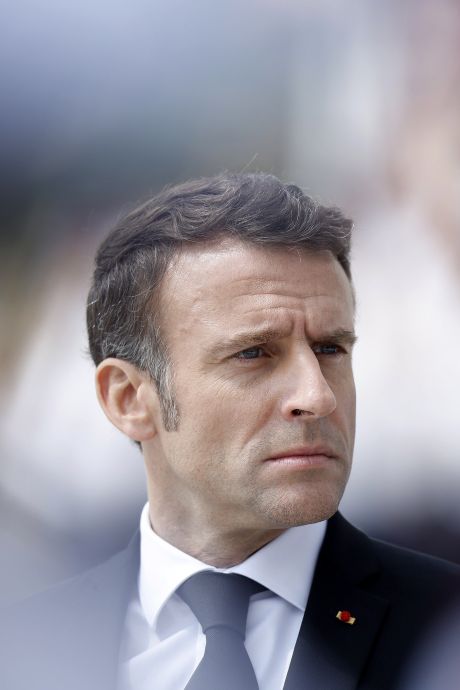 Policiers tués dans une collision frontale à Roubaix: Macron dénonce les “comportements irresponsables qui tuent”
