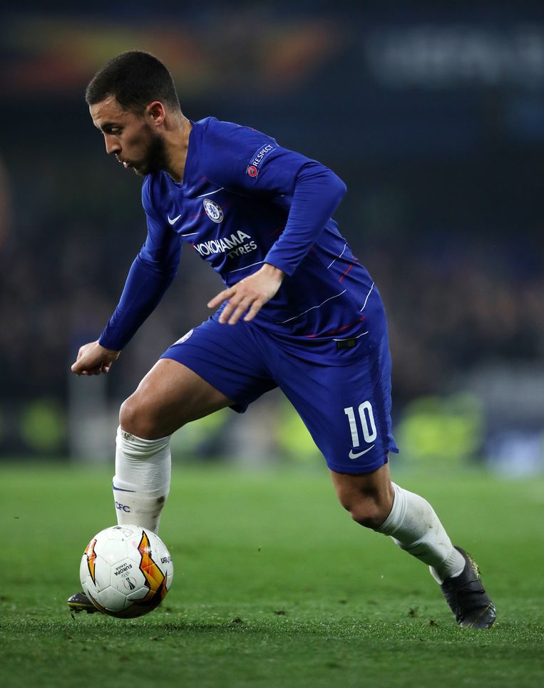 Eden Hazard in actie tijdens de halve finale tegen Frankfurt. Morgen speelt hij in Azerbeidzjan de finale tegen Arsenal. Beeld Photo News