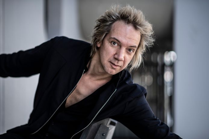 Sven Ratzke zit bijna 20 jaar in het vak, de ras-entertainer is ...