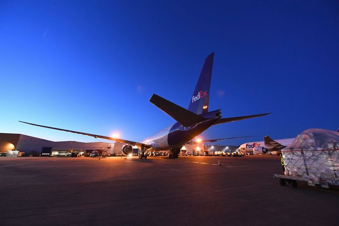 Vliegtuig op de luchthaven van Luik