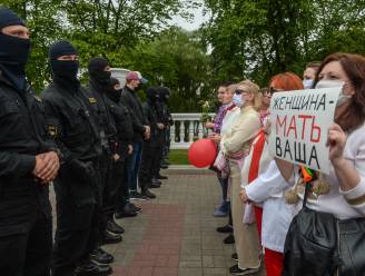 Duizenden vrouwen protesteren tegen Loekasjenko ondanks demonstratieverbod