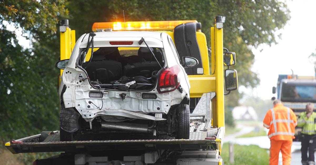 Kop-staartbotsing op N348 tussen Deventer en Wesepe.