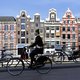 Wordt bellen op de fiets strafbaar in Nederland?