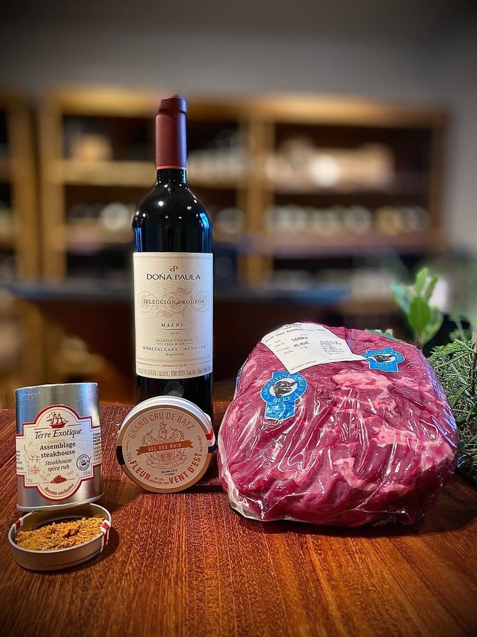 Chez Cuts, la viande est emballée sous vide.