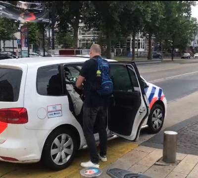 Vriendinnen lokken verkoper nepkaartjes Lowlands in val