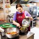 Bij Mama’s Koelkast in de Jordaan eet je letterlijk uit de koelkast van mama