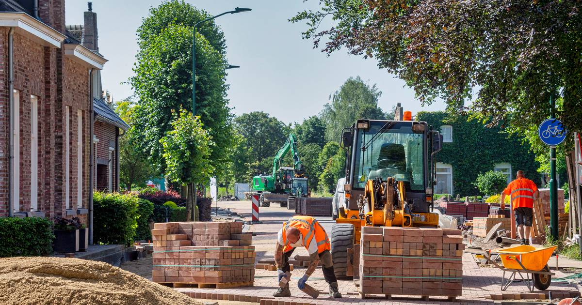 Werk aan de weg in ’s Gravenmoer op stoom, tot half november hinder voor verkeer