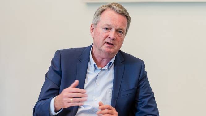 Biltse politiek verbijsterd en boos over wethouder André Landwehr (VVD) die ontslag neemt ‘volgens afspraak’