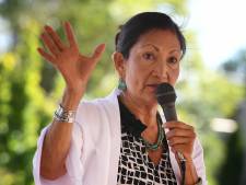 Biden nomineert vrouw van inheemse afkomst als minister