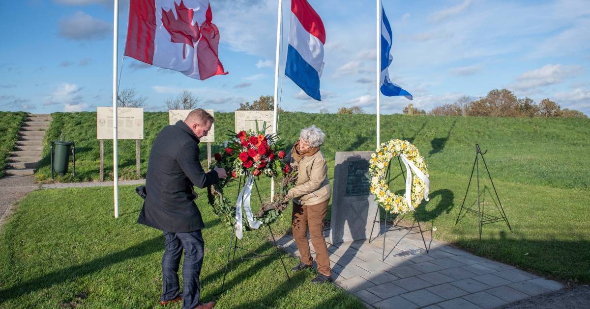 Herdenking in Baarland in alle opzichten in stilte