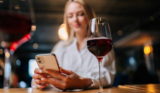 Paul heeft geen ellenlange relaties, en vindt het prima zo: ‘Eeuwige trouw van iemand verwachten is raar, toch?’