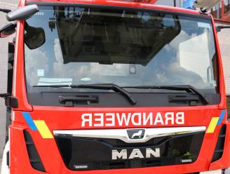 Vreckom even afgesloten voor verkeer wegens schouwbrand 