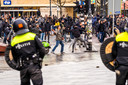 Chaos door zware rellen Eindhoven na anti lockdown demonstraties