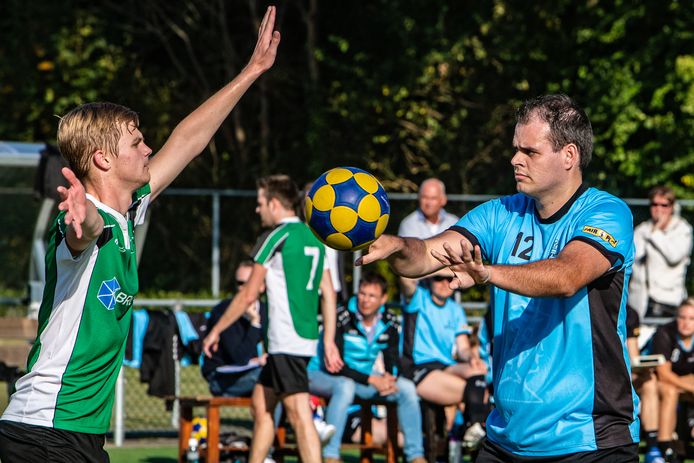 Devinco won afgelopen zaterdag van Elburg. Woensdag (morgen, red.) is het de beurt aan zo'n vierhonderd schoolkinderen om hun kunsten te vertonen.