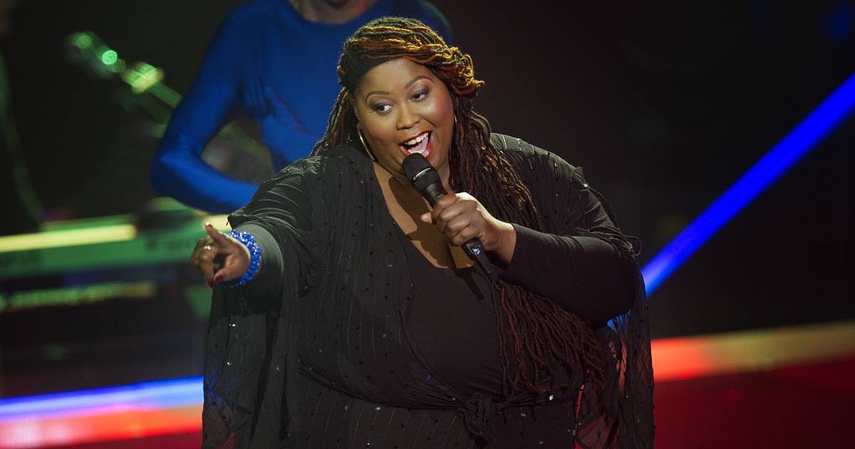 Shirma Rouse Heeft Vol Figuur Door Een Medisch Probleem Show Ad Nl