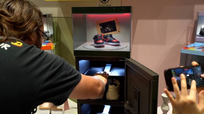 LG brengt box uit voor designerschoenen: “Past lichtsterkte en temperatuur aan voor ideale omgeving van je schoenen”