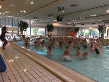 Wie wil verlieslijdend zwembad De Veldkamp in Wezep nu gaan exploiteren?