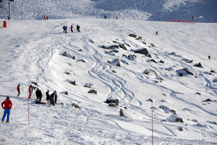 Op dit rotsachtige stuk tussen twee skipistes zou Schumacher ten val zijn gekomen in december 2013.