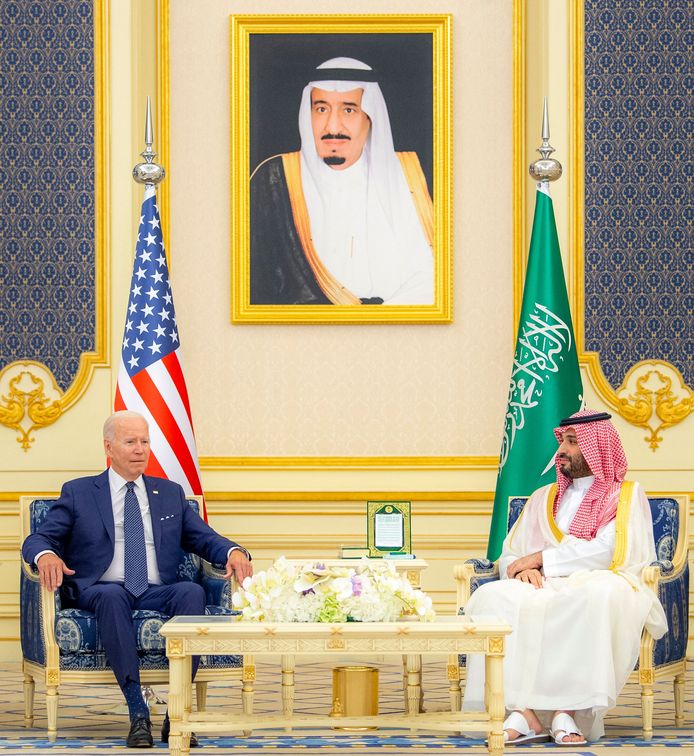 De Amerikaanse president Joe Biden en de  Saoedische kroonprins Mohammed bin Salman.