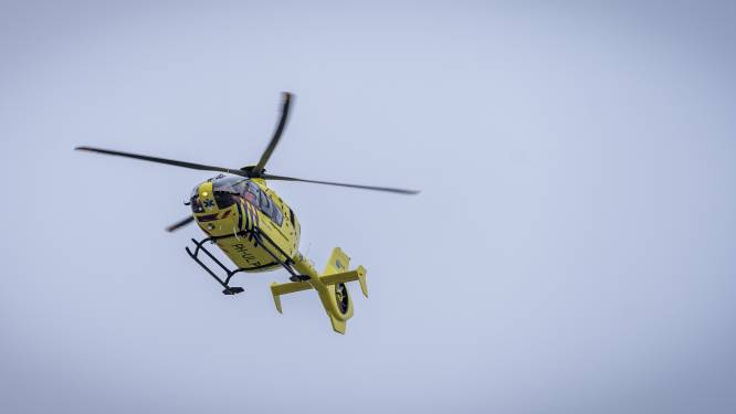 Persoon te water geraakt in Gorredijk: traumahelikopter en duikteams opgeroepen