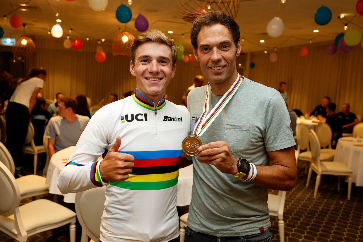 Remco Evenepoel en Sven Vanthourenhout. Beeld Photo News