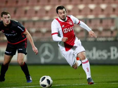 Younes helpt Jong Ajax naar koppositie