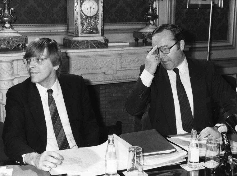 Guy Verhofstadt en Wilfried Martens begin 1988. De breuk tussen hen ligt aan de basis van het wantrouwen dat decennialang tussen de liberalen en christendemocraten heeft bestaan.   Beeld BELGAIMAGE