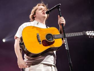 Lewis Capaldi over Gilles de la Tourette: “Het is een reële mogelijkheid dat ik moet stoppen met muziek maken”