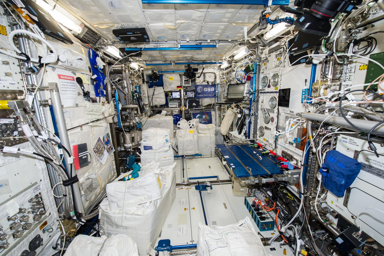 Het interieur van de Columbus Module van het ISS. Beeld NASA