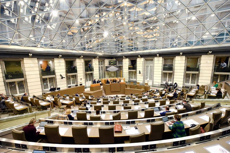 Het Vlaams Parlement. Beeld Photo News
