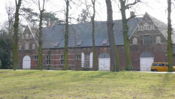 Vlaanderen trekt 4,3 miljoen euro uit voor Antwerps erfgoed: Neerhoeve in Schoonselhof, Nationale Bank én kaaimuren Willemdok krijgen restauratie