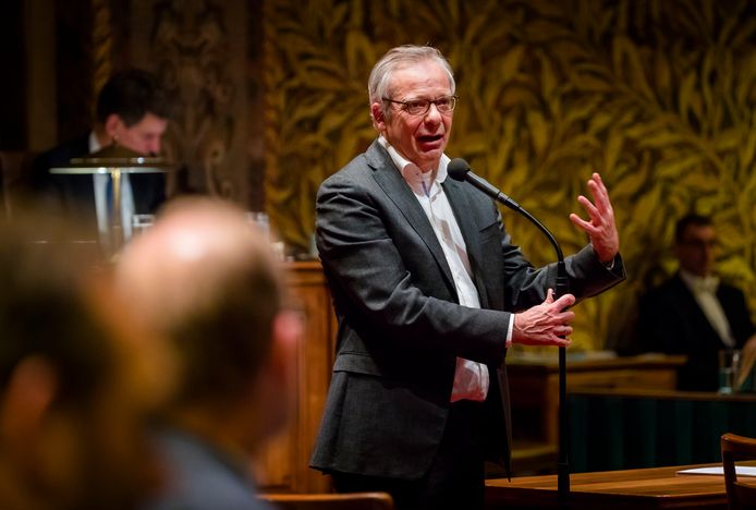 Frank de Grave, voormalig minister van Defensie, gaat het onderzoek naar de evacuatie van Kaboel niet leiden.