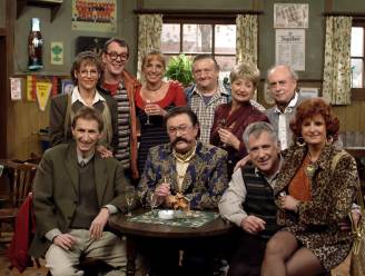 VRT zendt 26 ‘afgevoerde’ afleveringen van ‘F.C. De Kampioenen’ met ‘BTW’ opnieuw uit